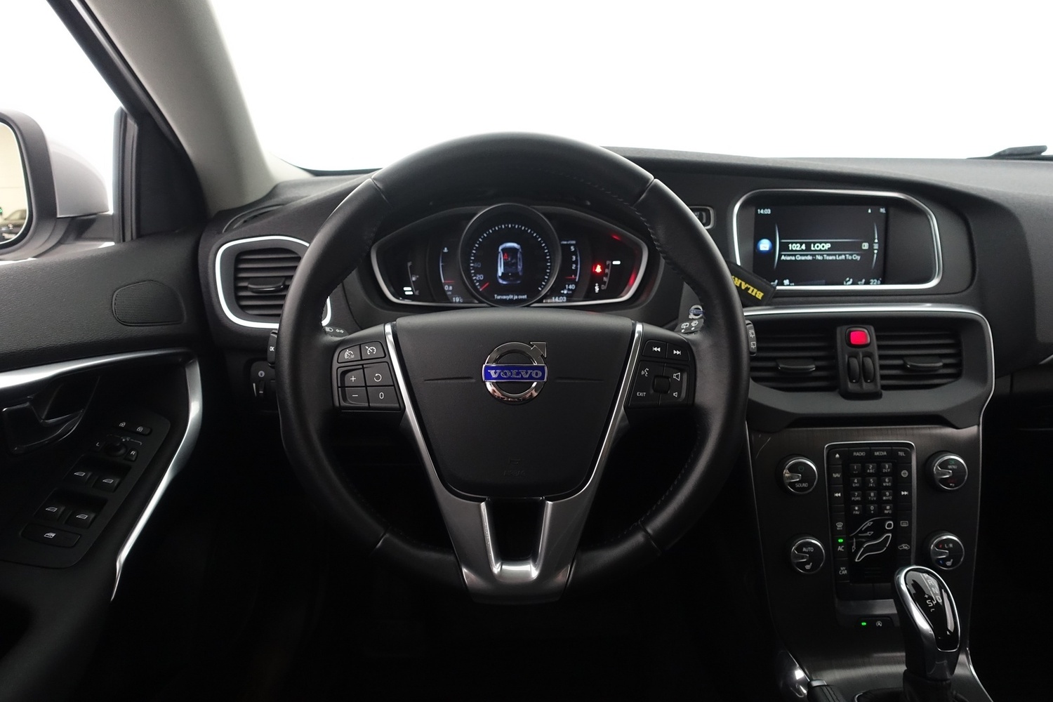 Volvo V40 vaihtoauto