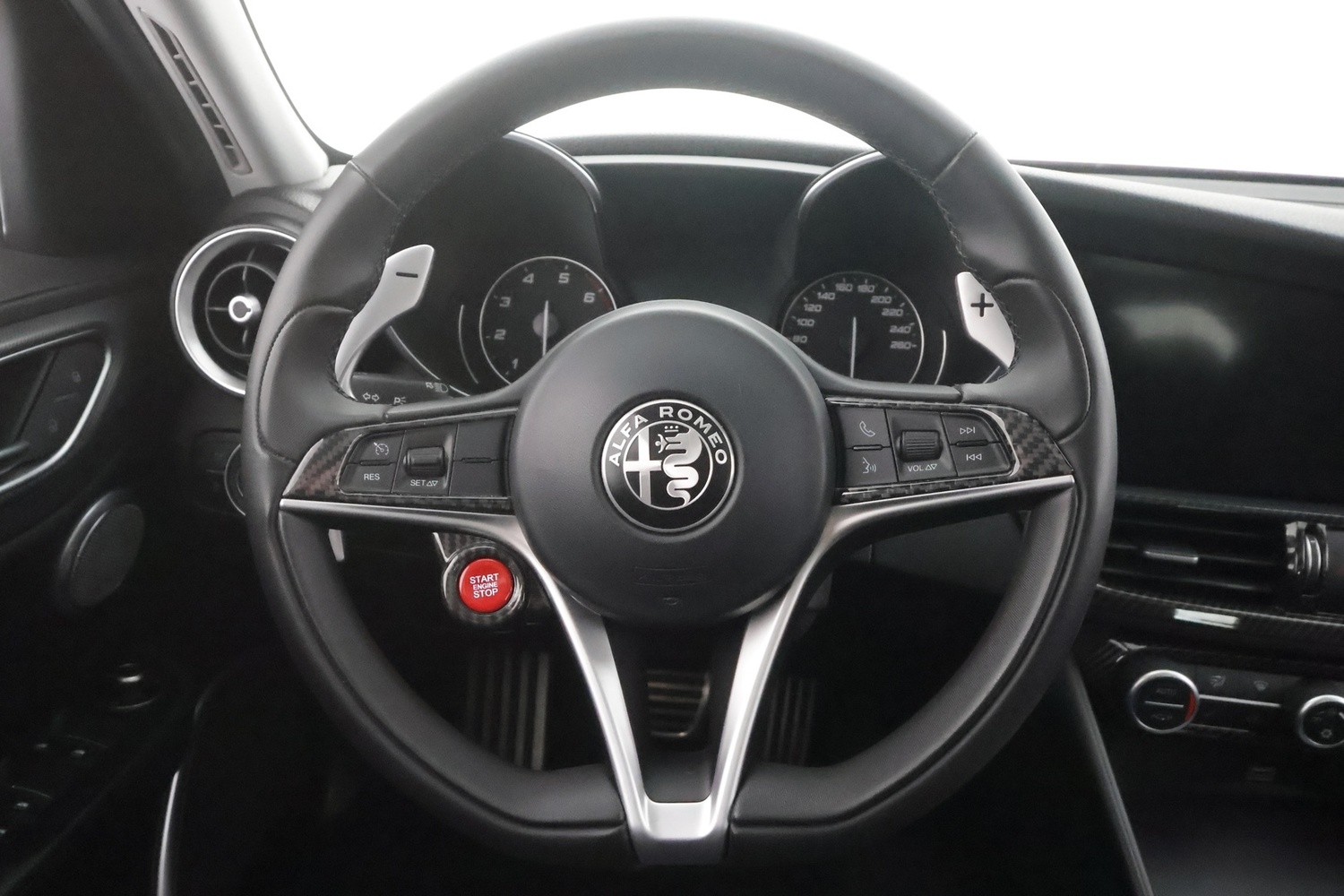 Alfa Romeo Giulia vaihtoauto