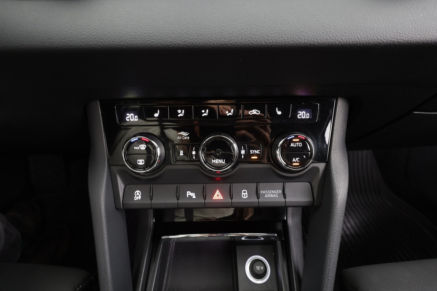 Skoda Karoq vaihtoauto