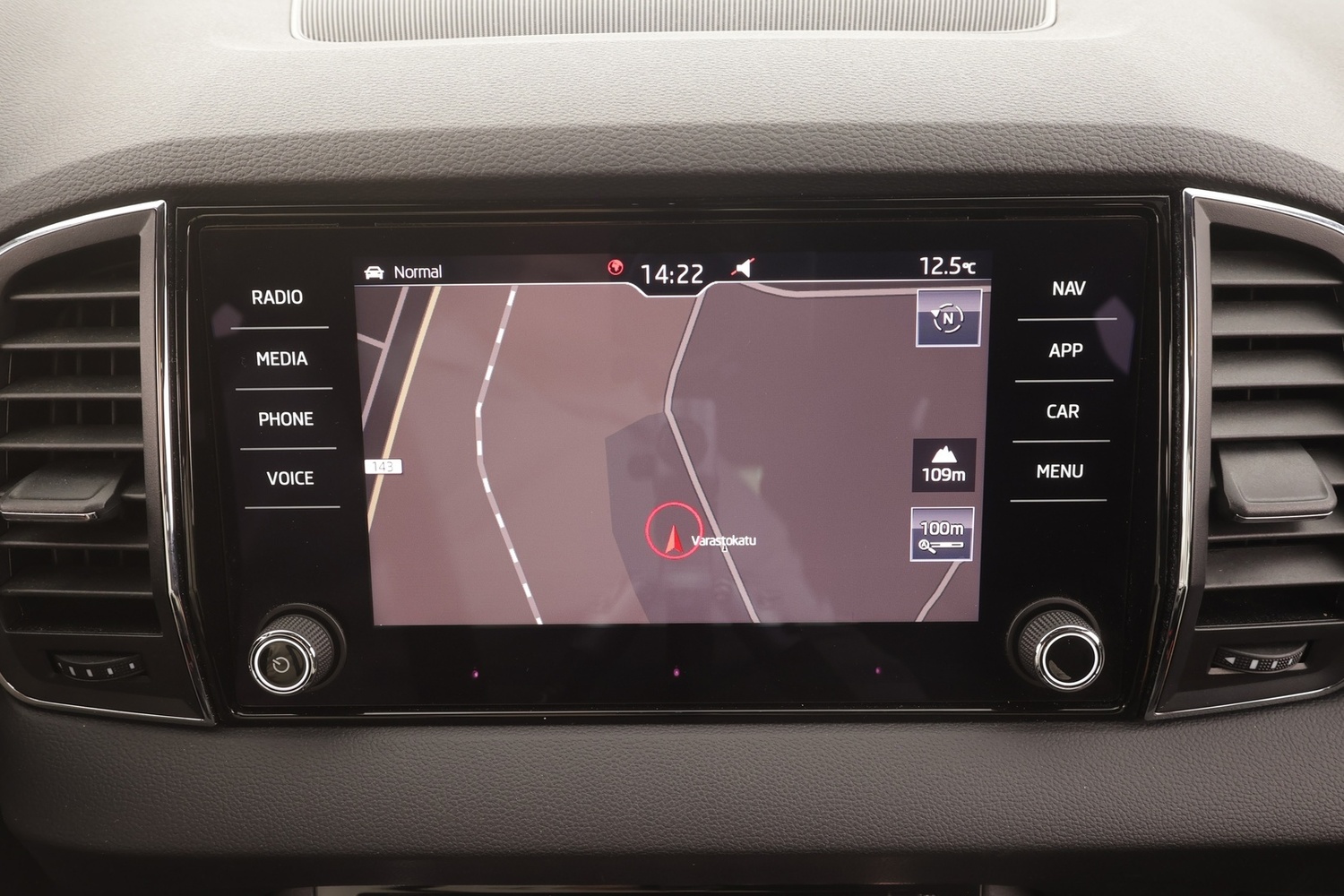 Skoda Karoq vaihtoauto