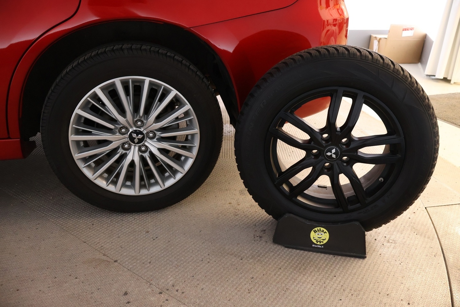 Mitsubishi Outlander PHEV vaihtoauto