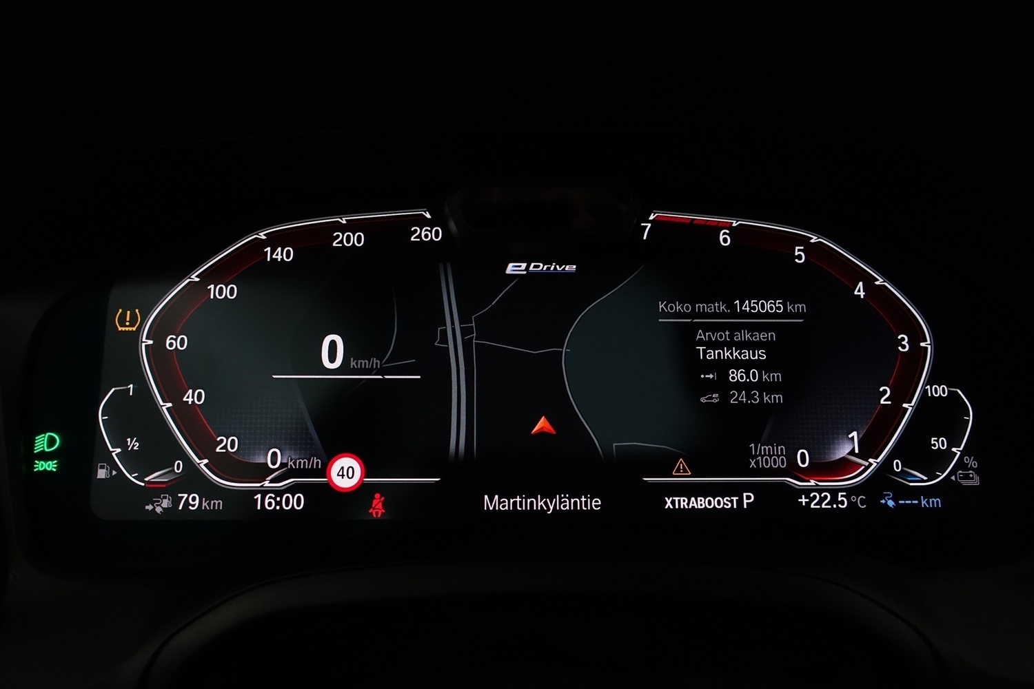 BMW 330 vaihtoauto