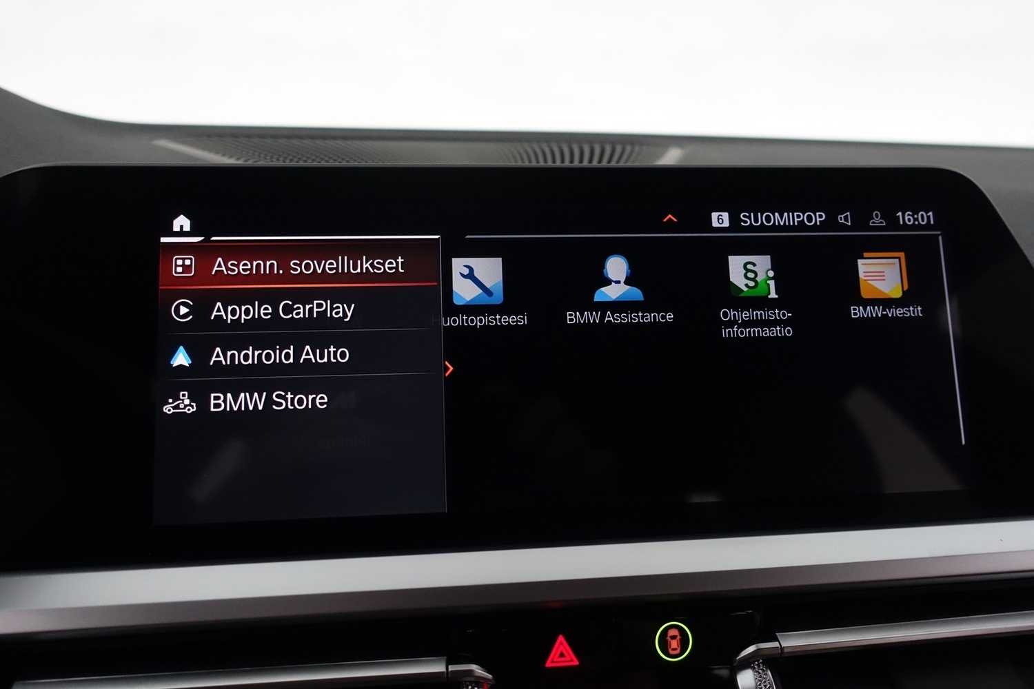 BMW 330 vaihtoauto