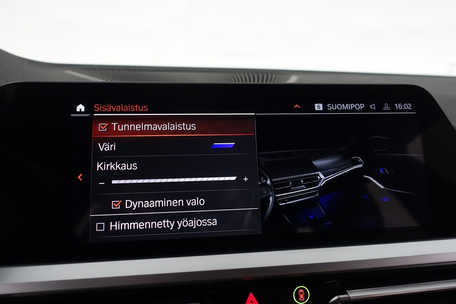 BMW 330 vaihtoauto