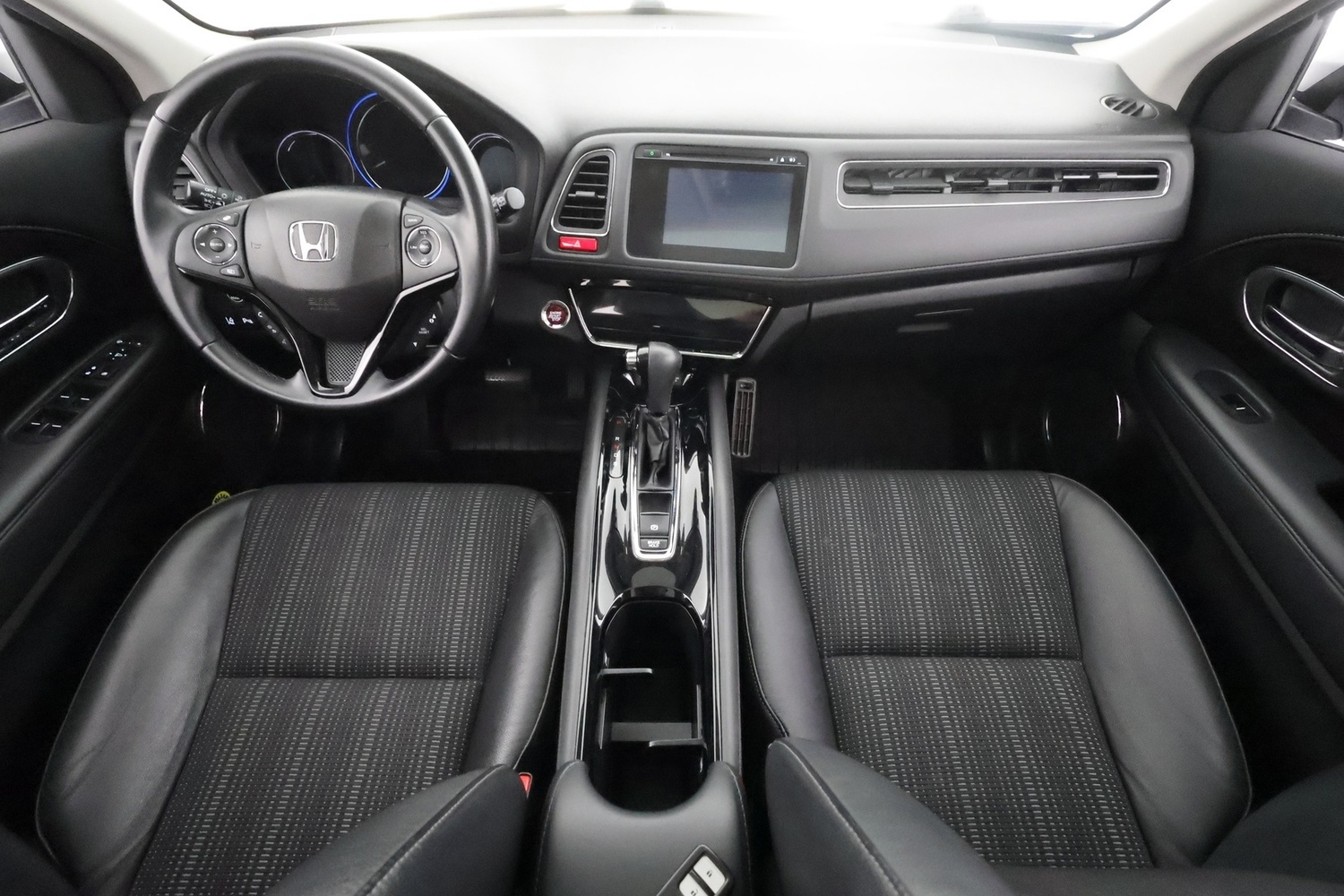 Honda HR-V vaihtoauto