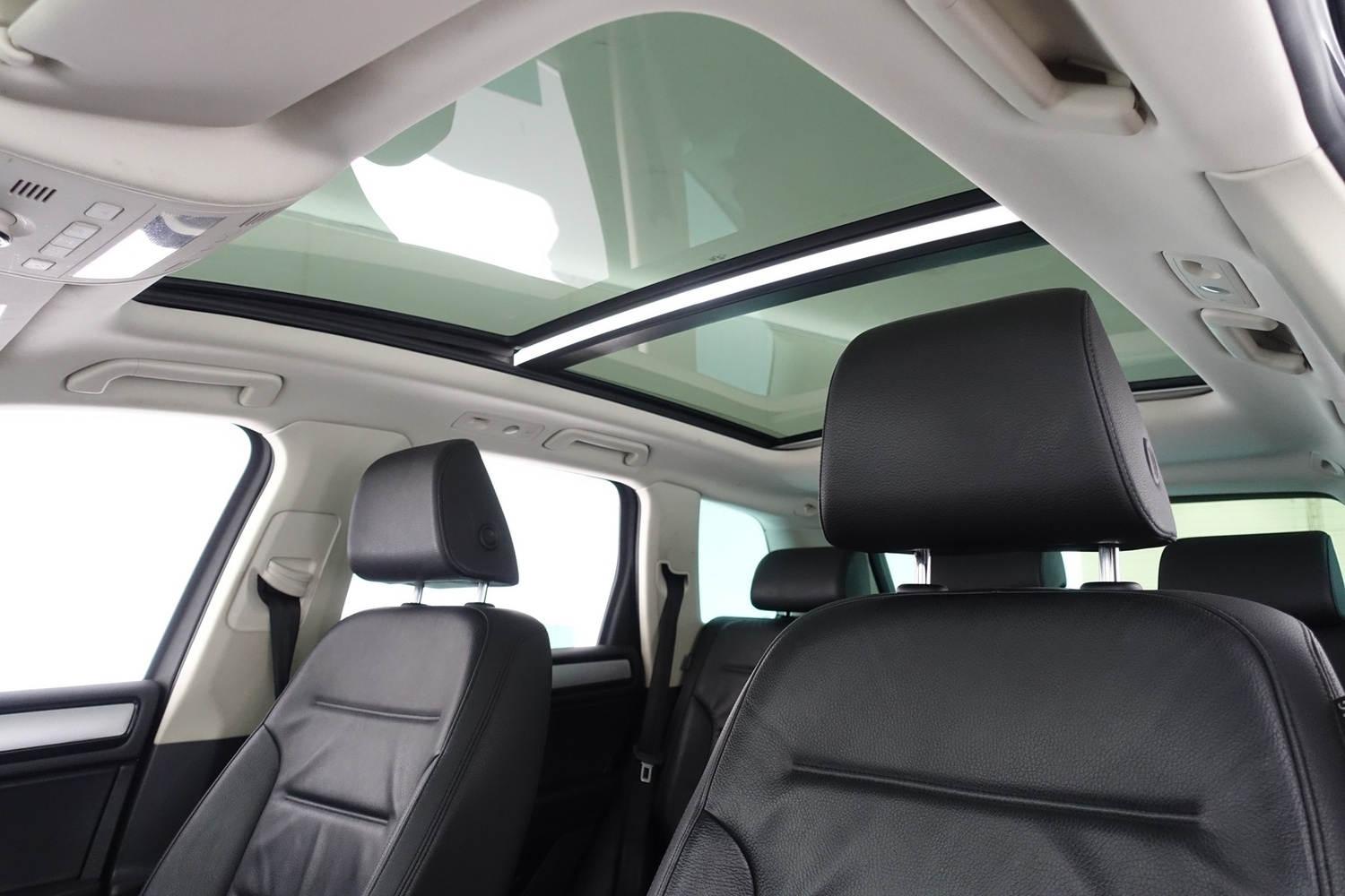 Volkswagen Touareg vaihtoauto