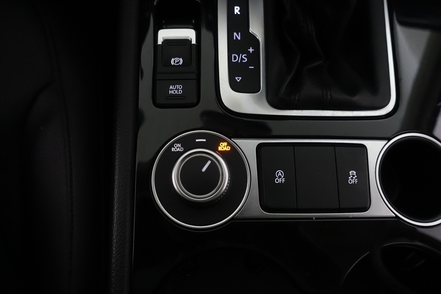 Volkswagen Touareg vaihtoauto