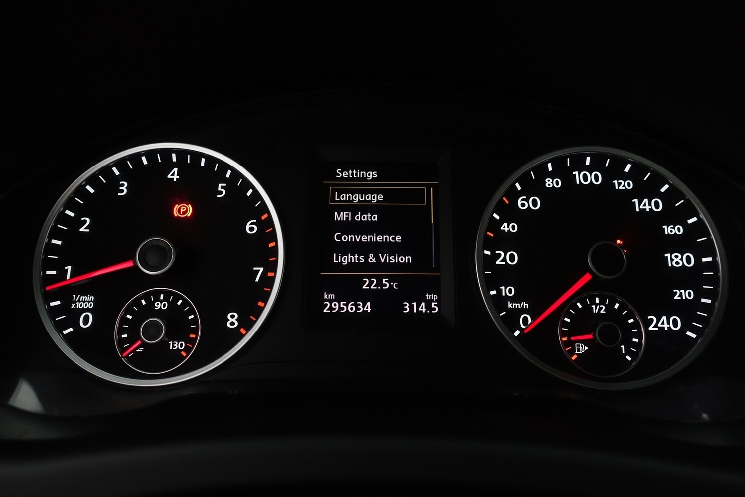Volkswagen Tiguan vaihtoauto