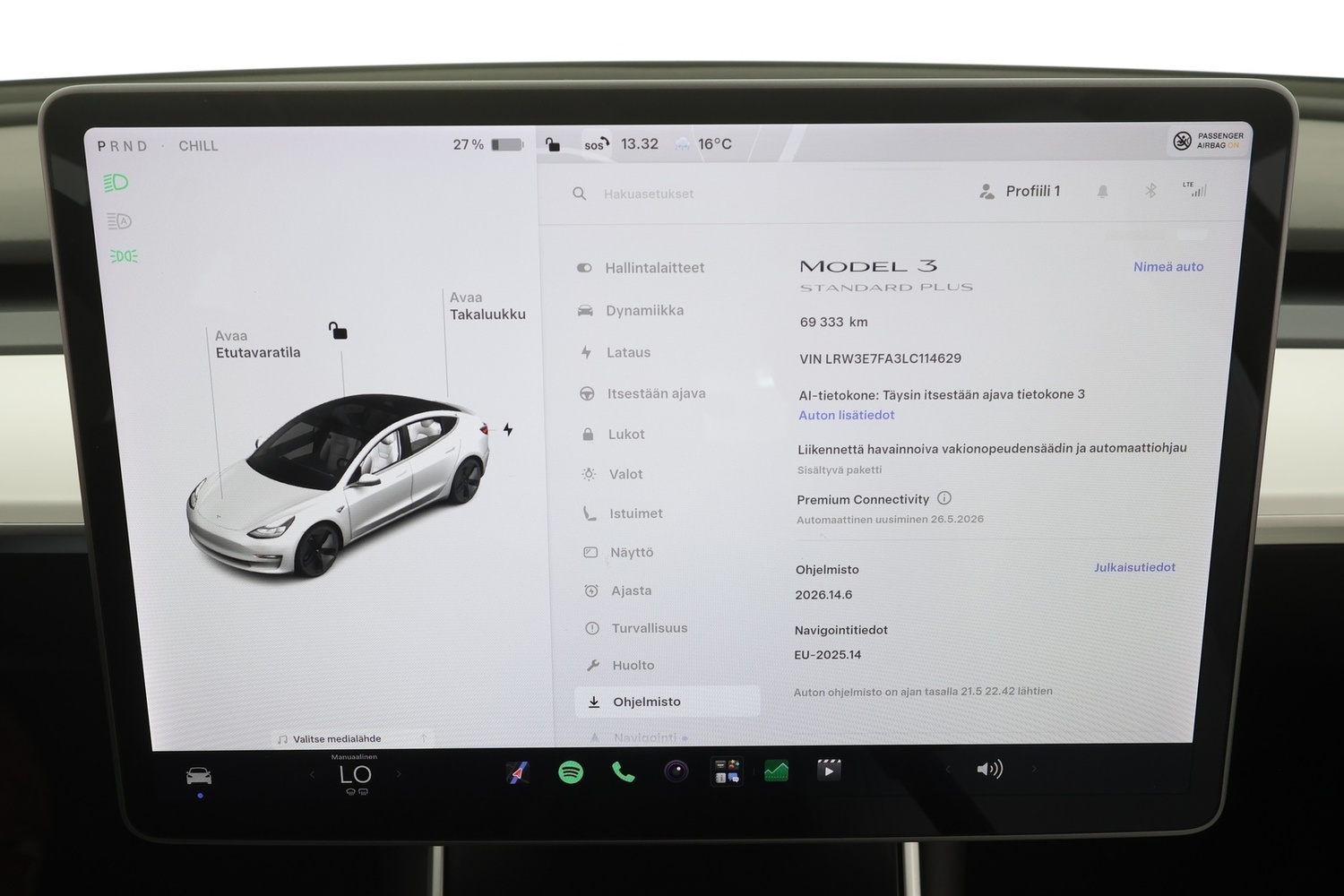Tesla Model 3 vaihtoauto