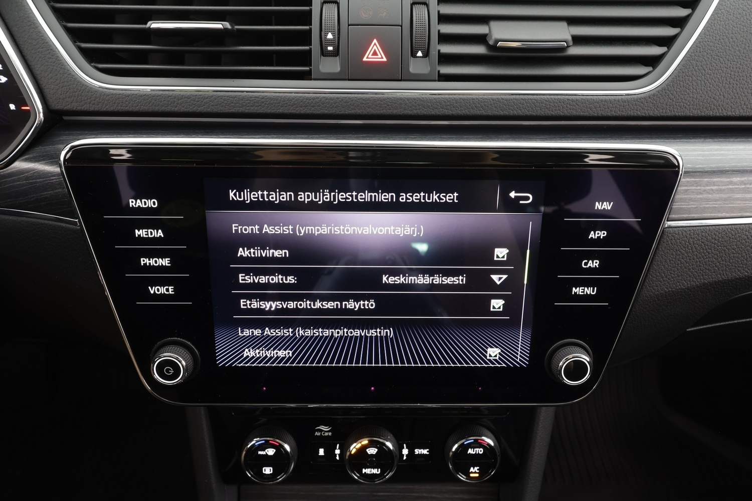 Skoda Superb vaihtoauto