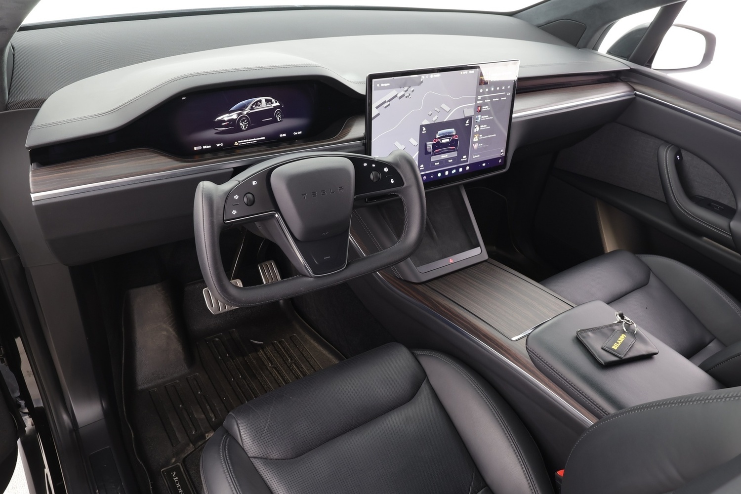 Tesla Model X vaihtoauto