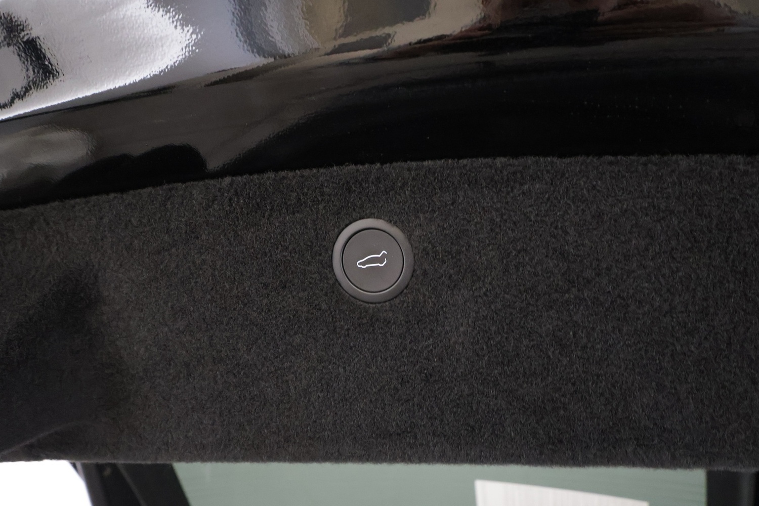 Tesla Model X vaihtoauto