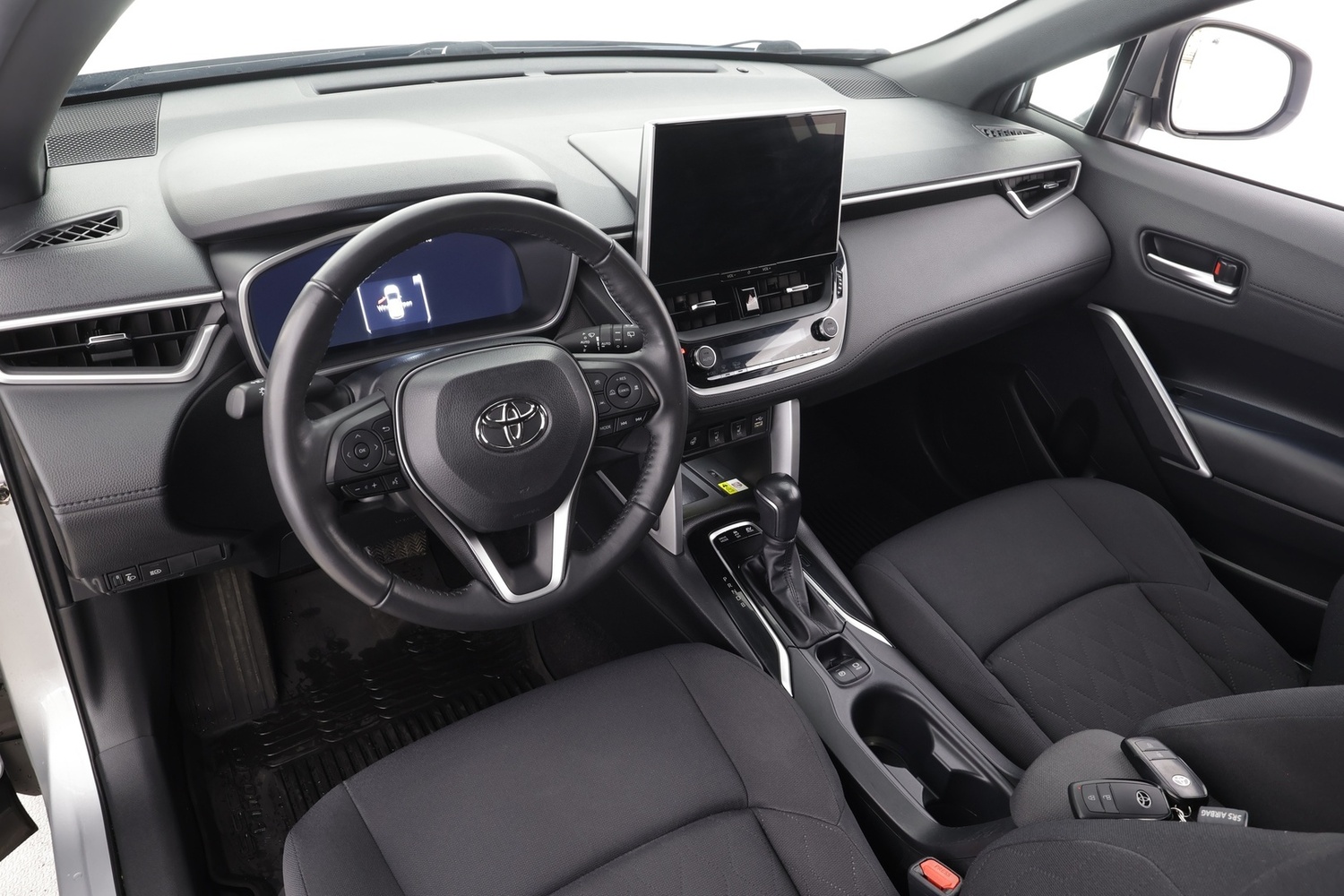 Toyota Corolla Cross vaihtoauto