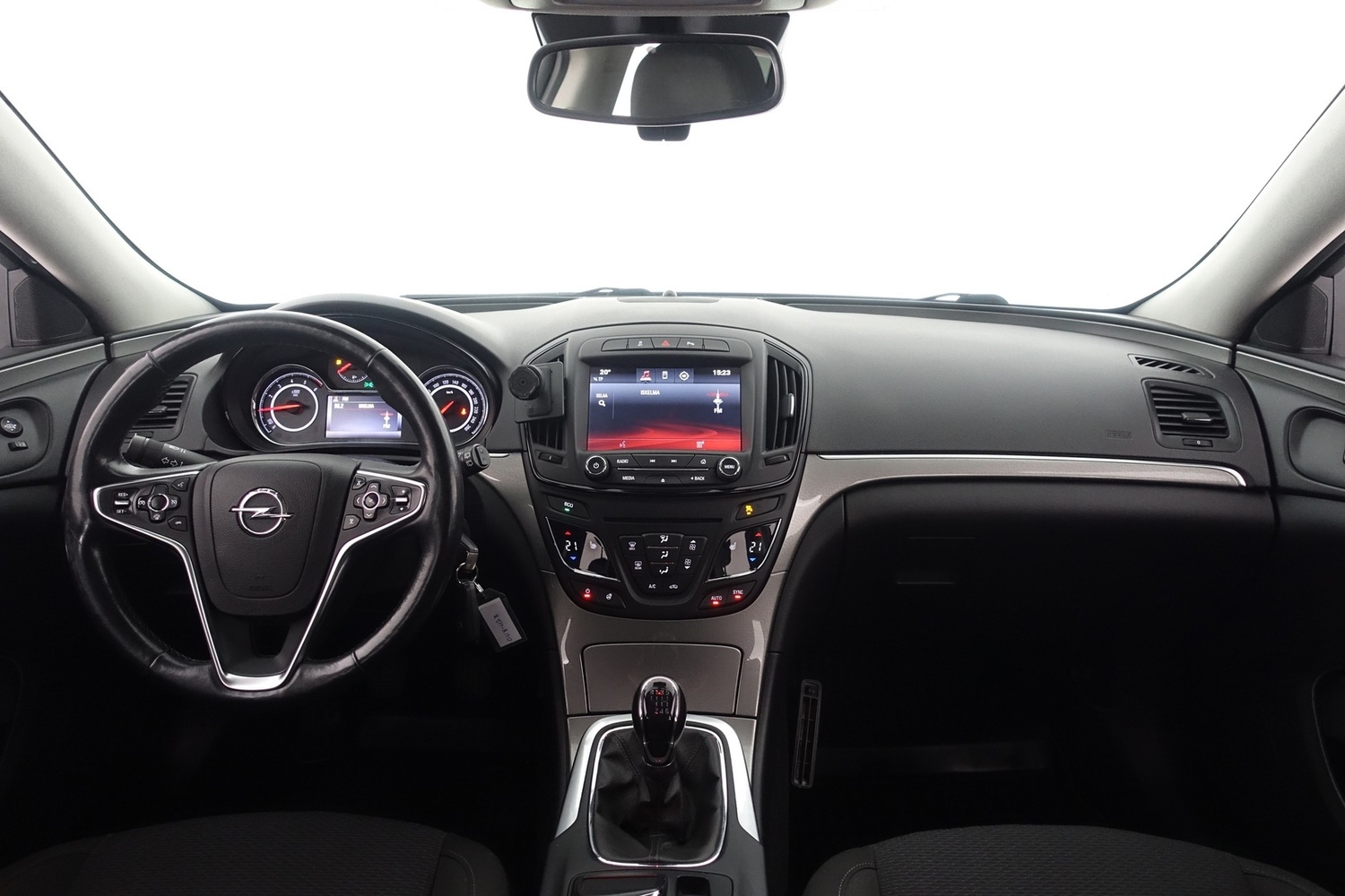 Opel Insignia vaihtoauto