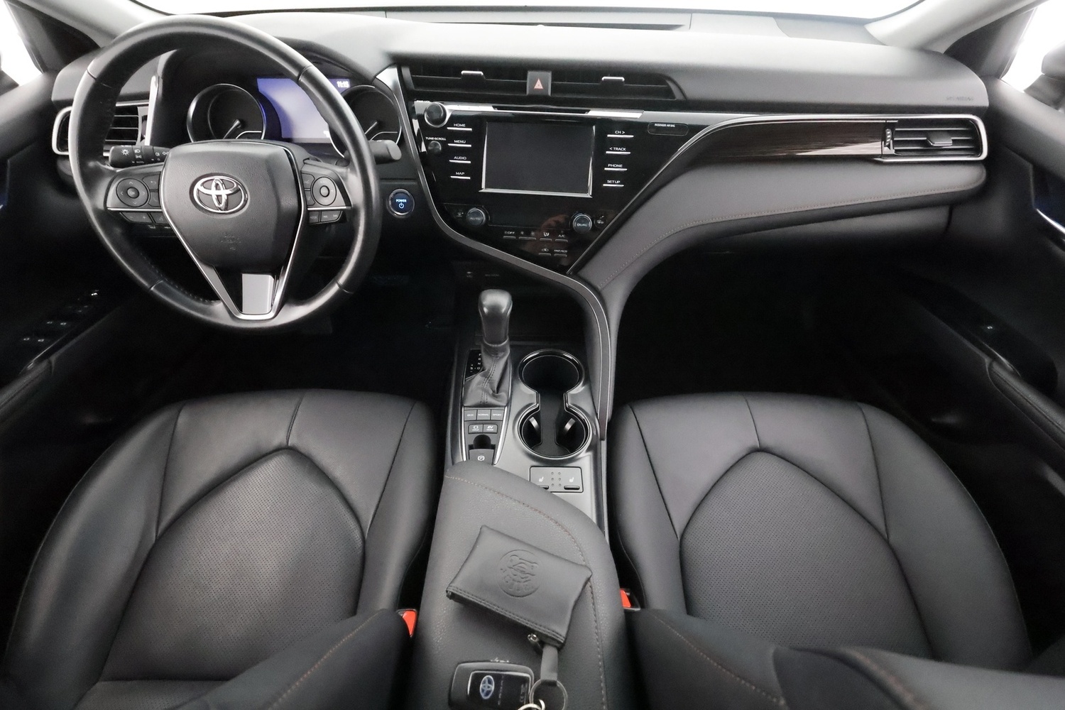 Toyota Camry vaihtoauto
