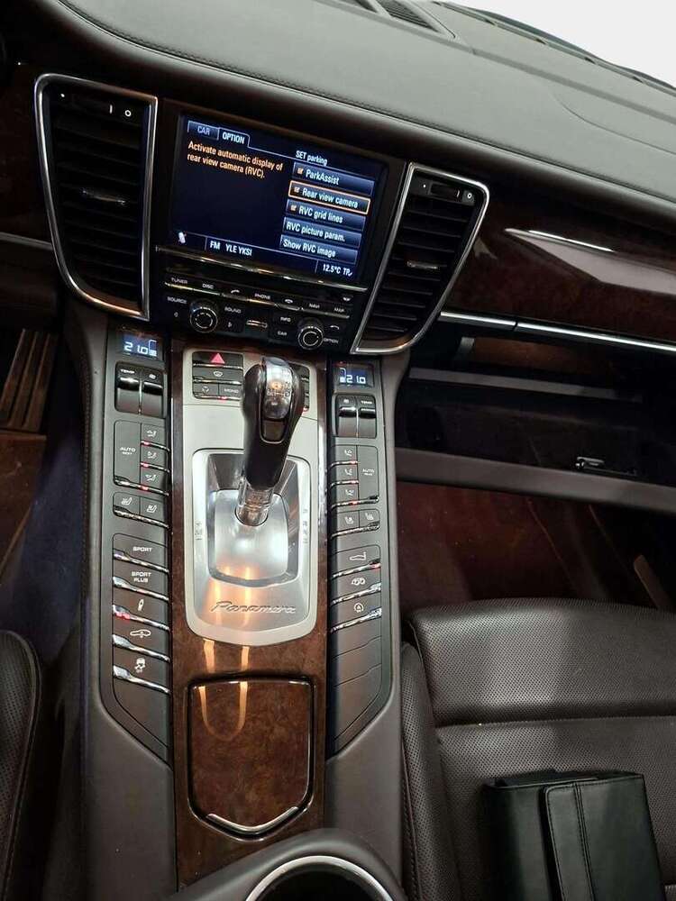 Porsche Panamera vaihtoauto