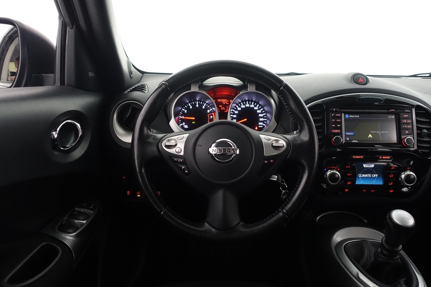 Nissan Juke vaihtoauto