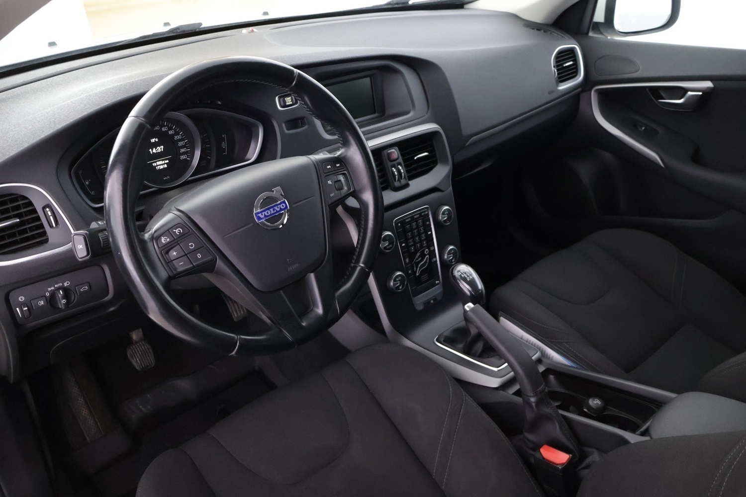 Volvo V40 vaihtoauto