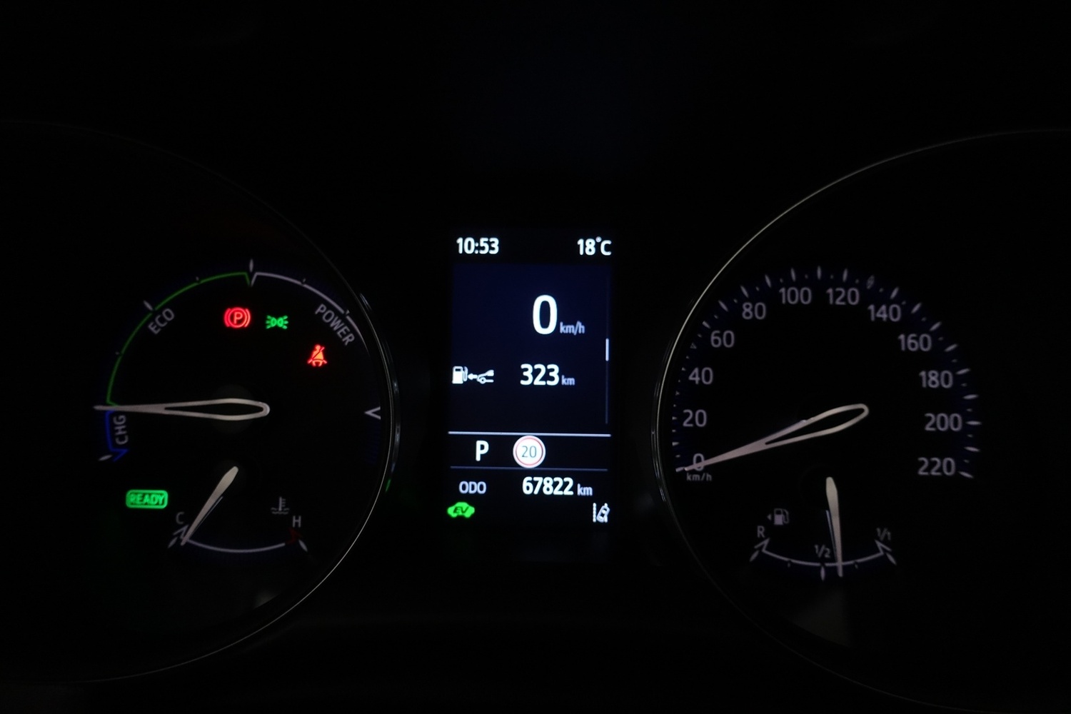 Toyota C-HR vaihtoauto