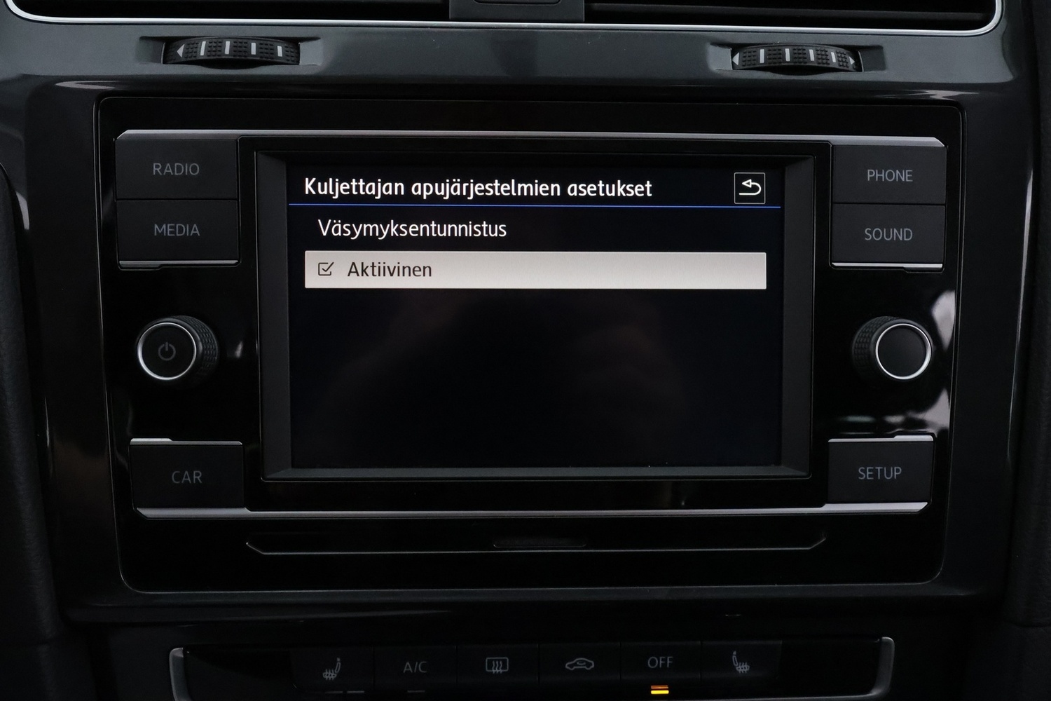 Volkswagen Golf vaihtoauto