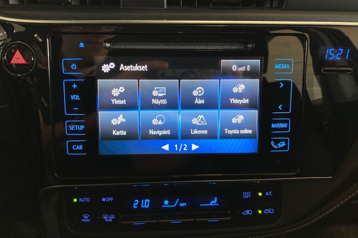 Toyota Auris vaihtoauto