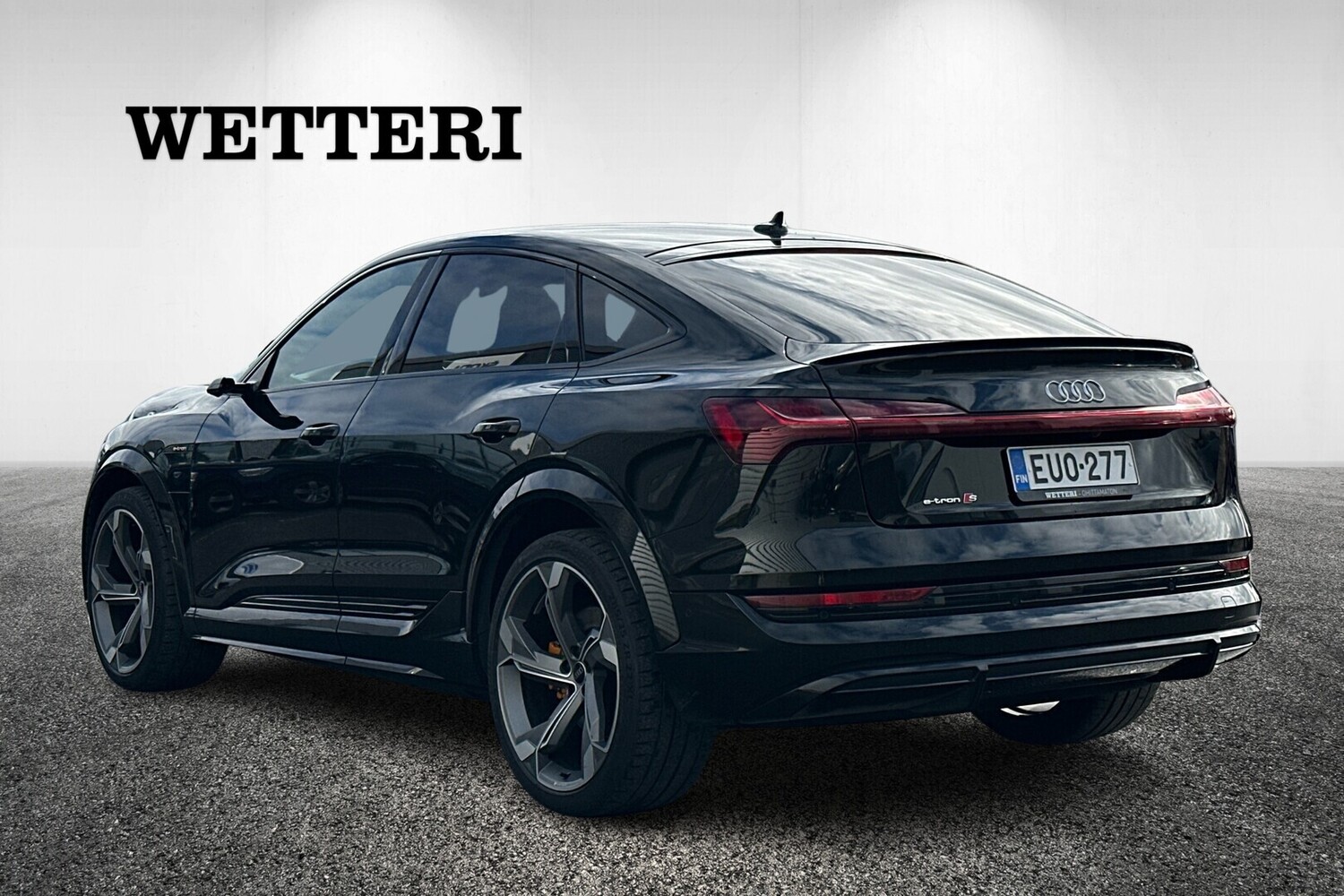 Audi e-tron vaihtoauto