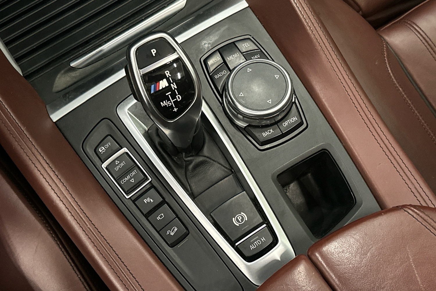 BMW X6 vaihtoauto