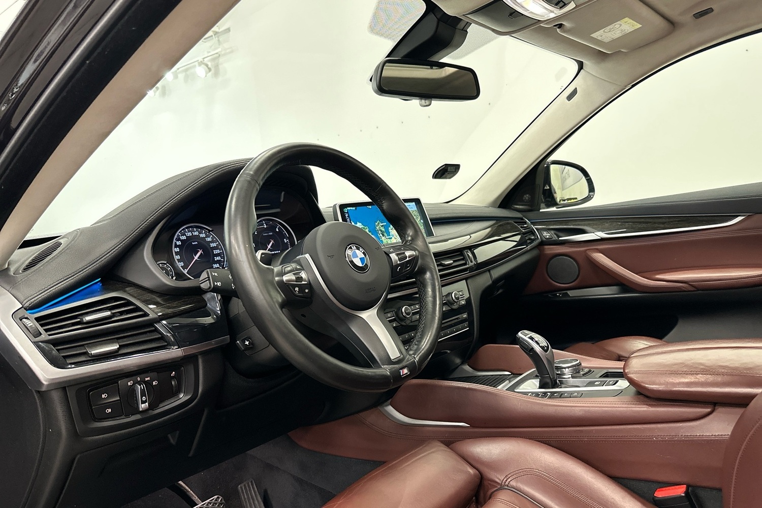BMW X6 vaihtoauto
