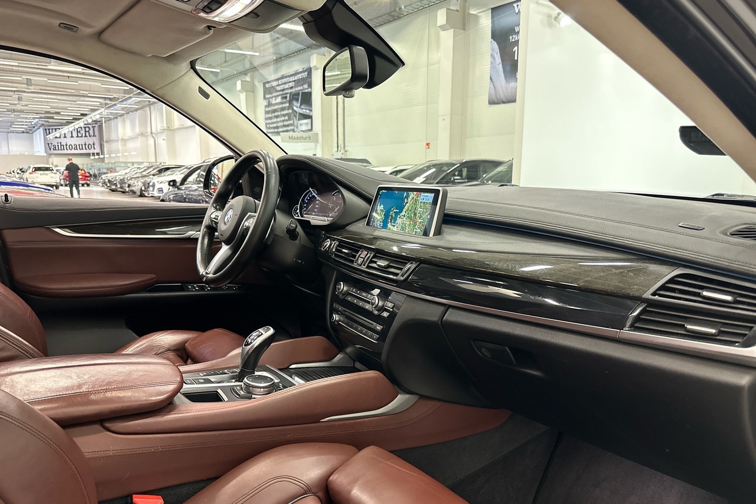 BMW X6 vaihtoauto
