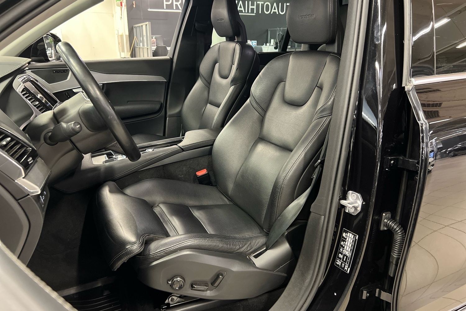 Volvo XC90 vaihtoauto
