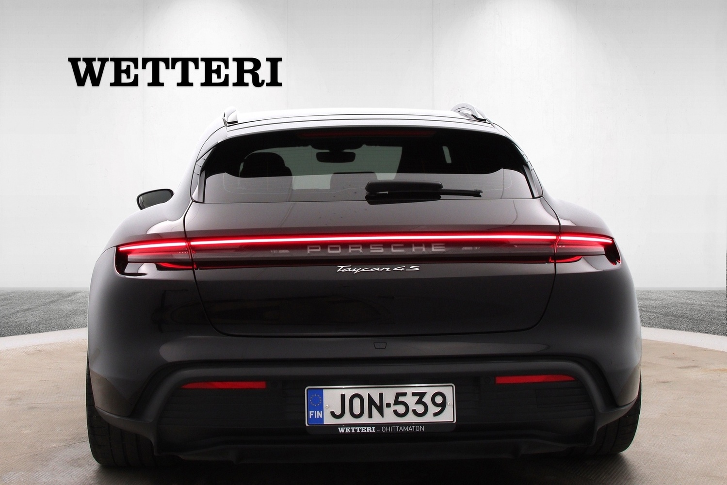 Porsche Taycan vaihtoauto