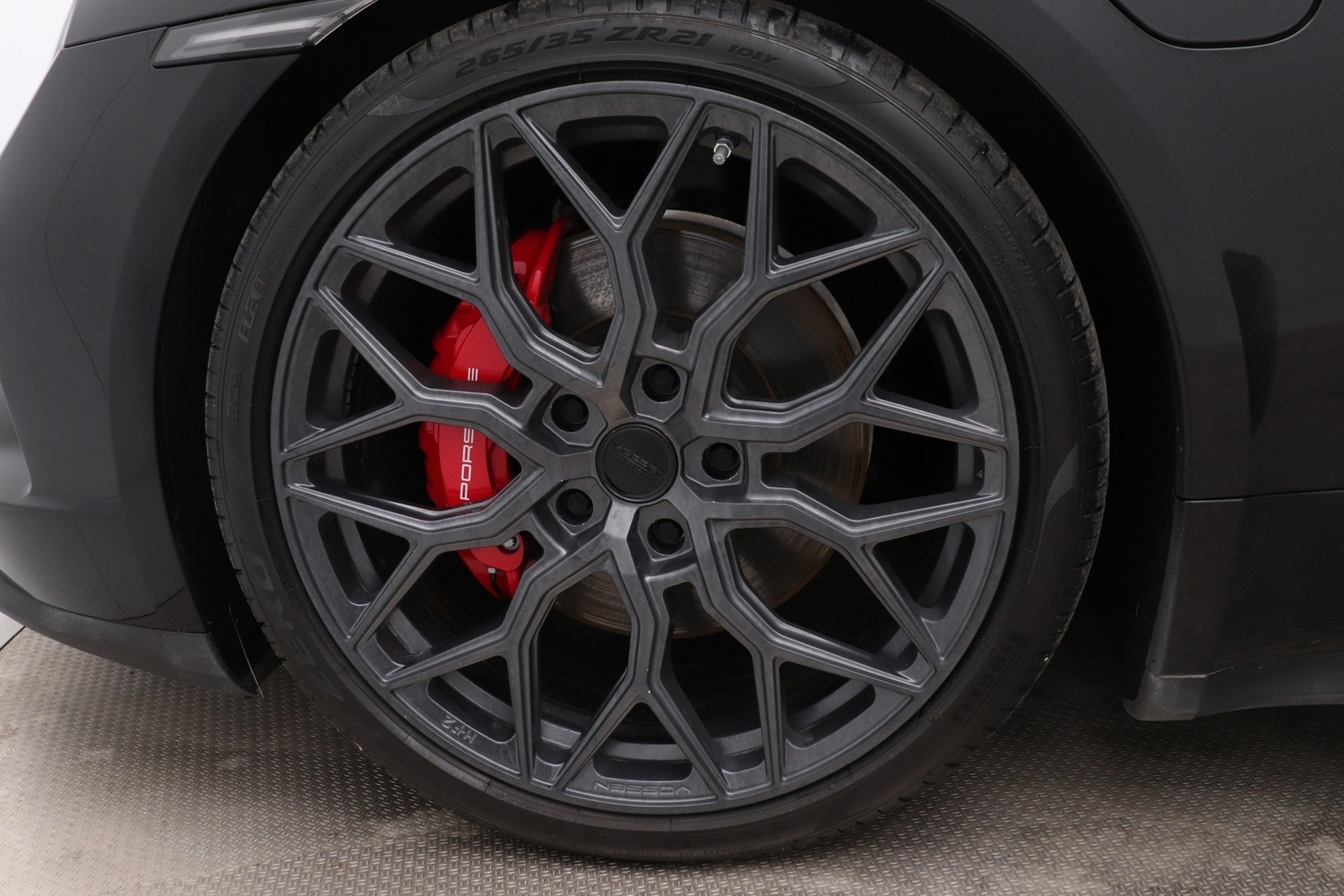 Porsche Taycan vaihtoauto