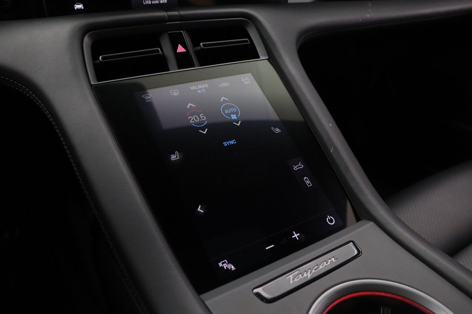 Porsche Taycan vaihtoauto