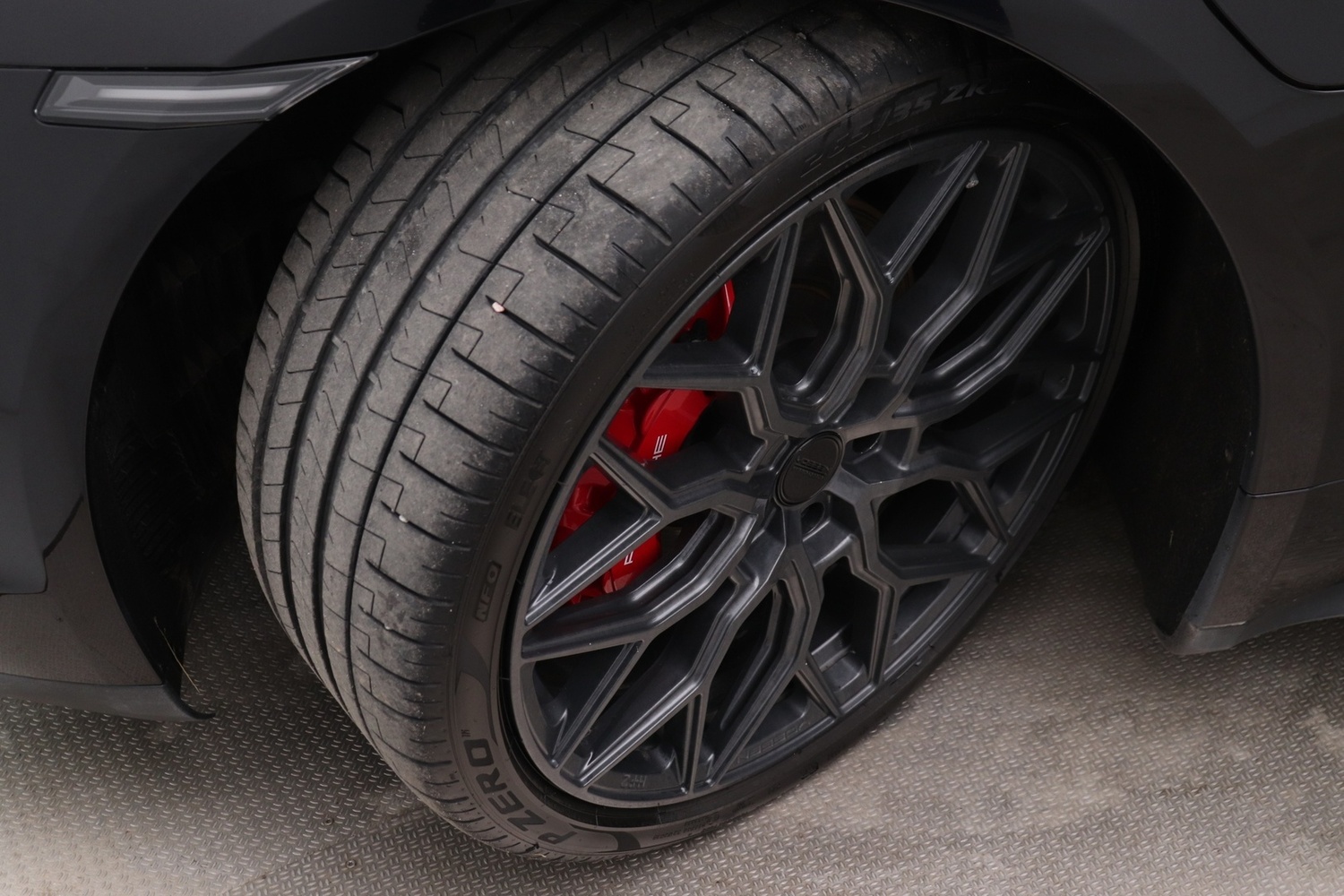 Porsche Taycan vaihtoauto