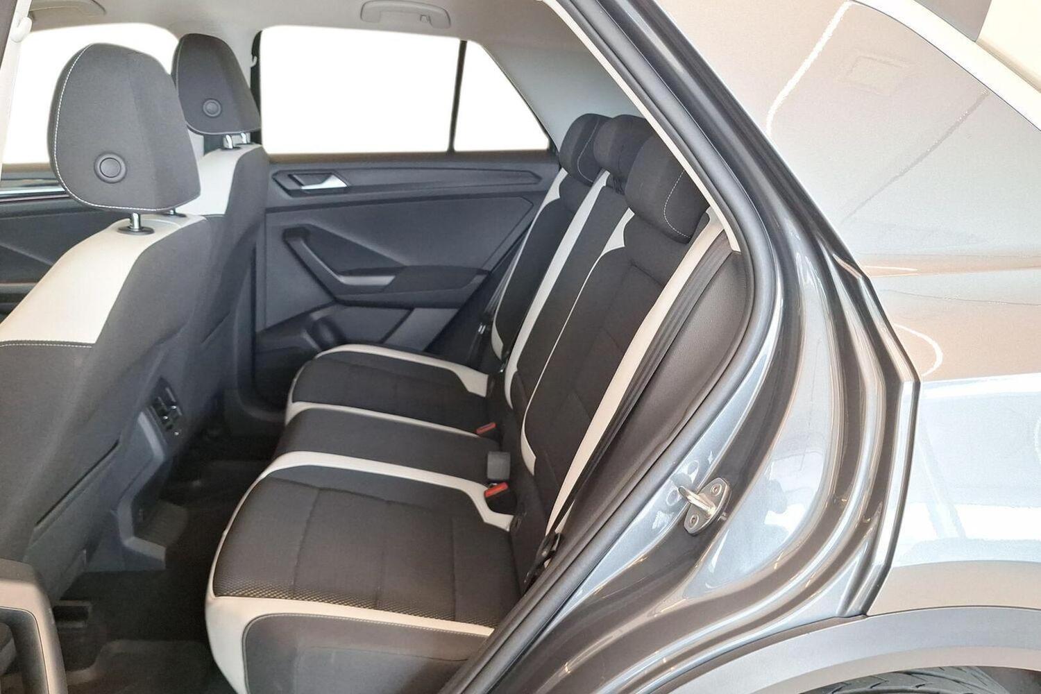 Volkswagen T-Roc vaihtoauto