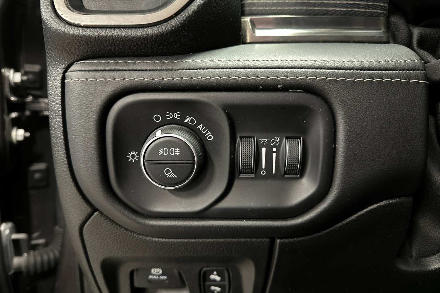 Dodge Ram vaihtoauto