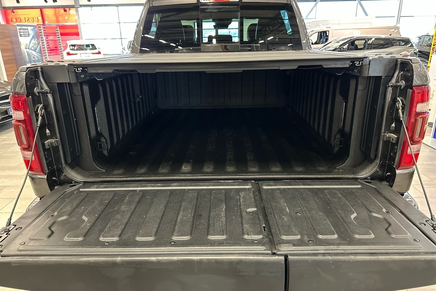 Dodge Ram vaihtoauto