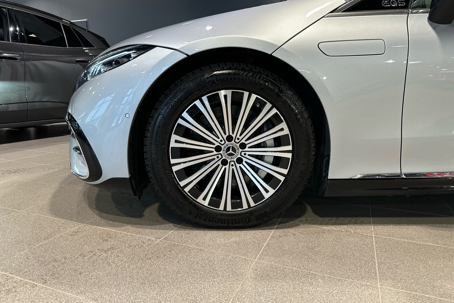 Mercedes-Benz EQS vaihtoauto