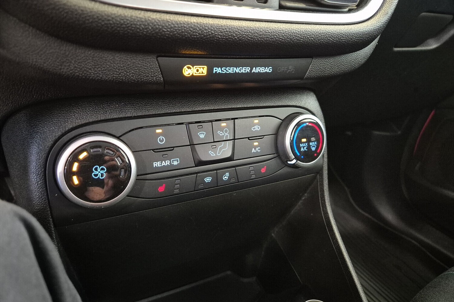 Ford Fiesta vaihtoauto