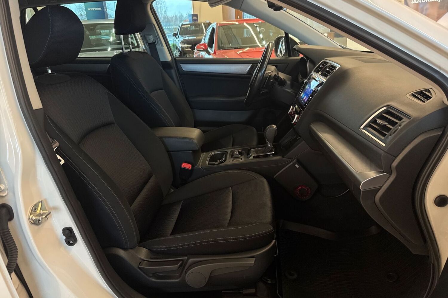 Subaru Outback vaihtoauto