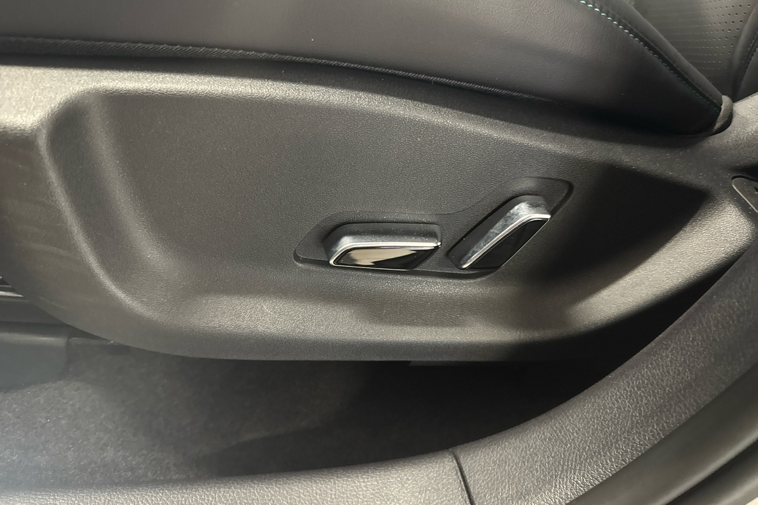 BYD Seal U DM-i vaihtoauto