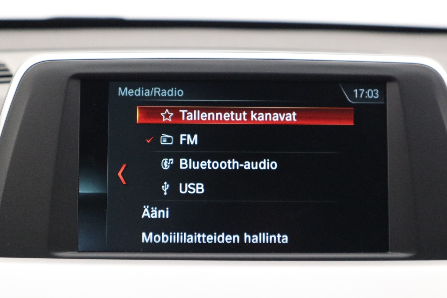 BMW X1 vaihtoauto