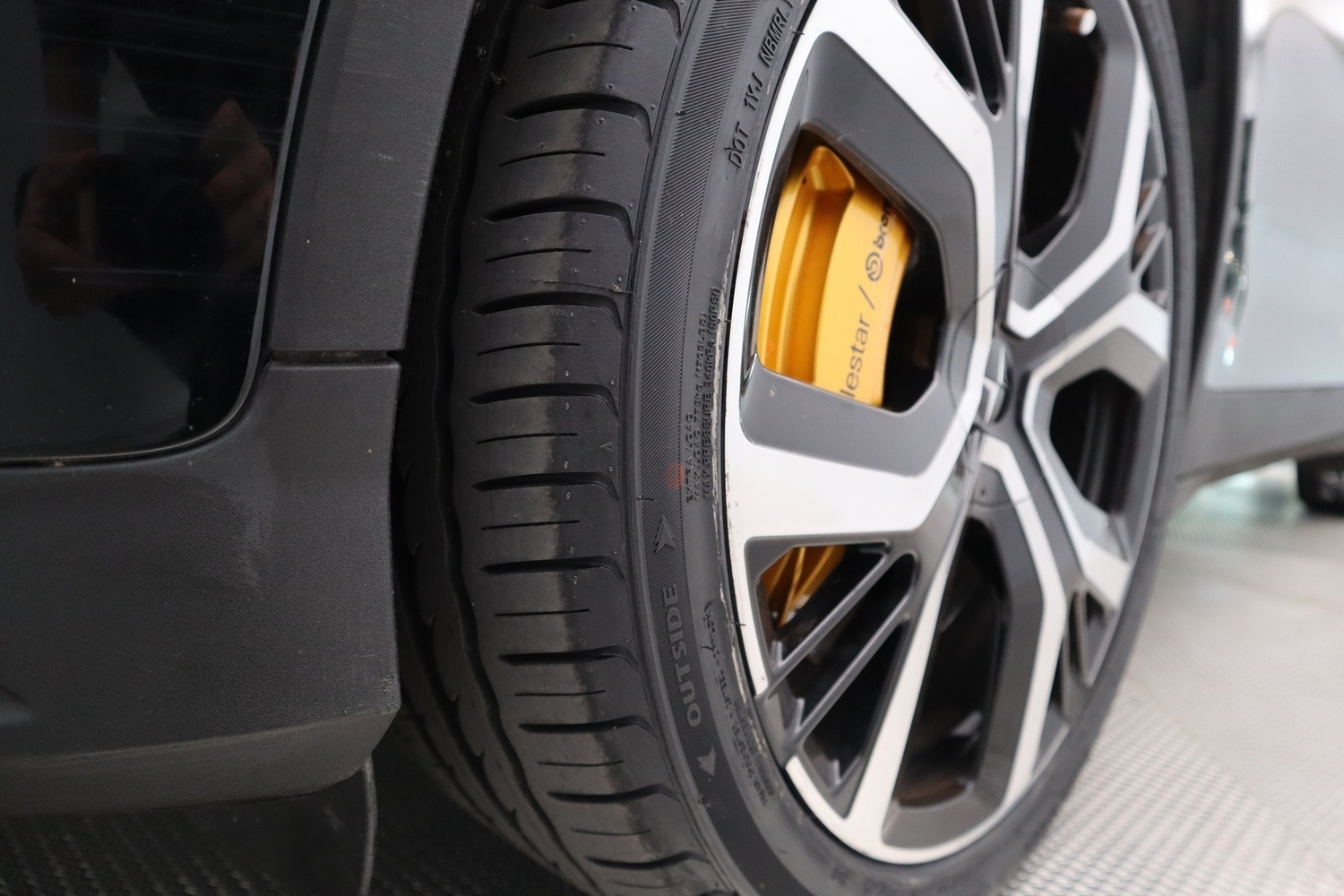 Polestar 2 vaihtoauto