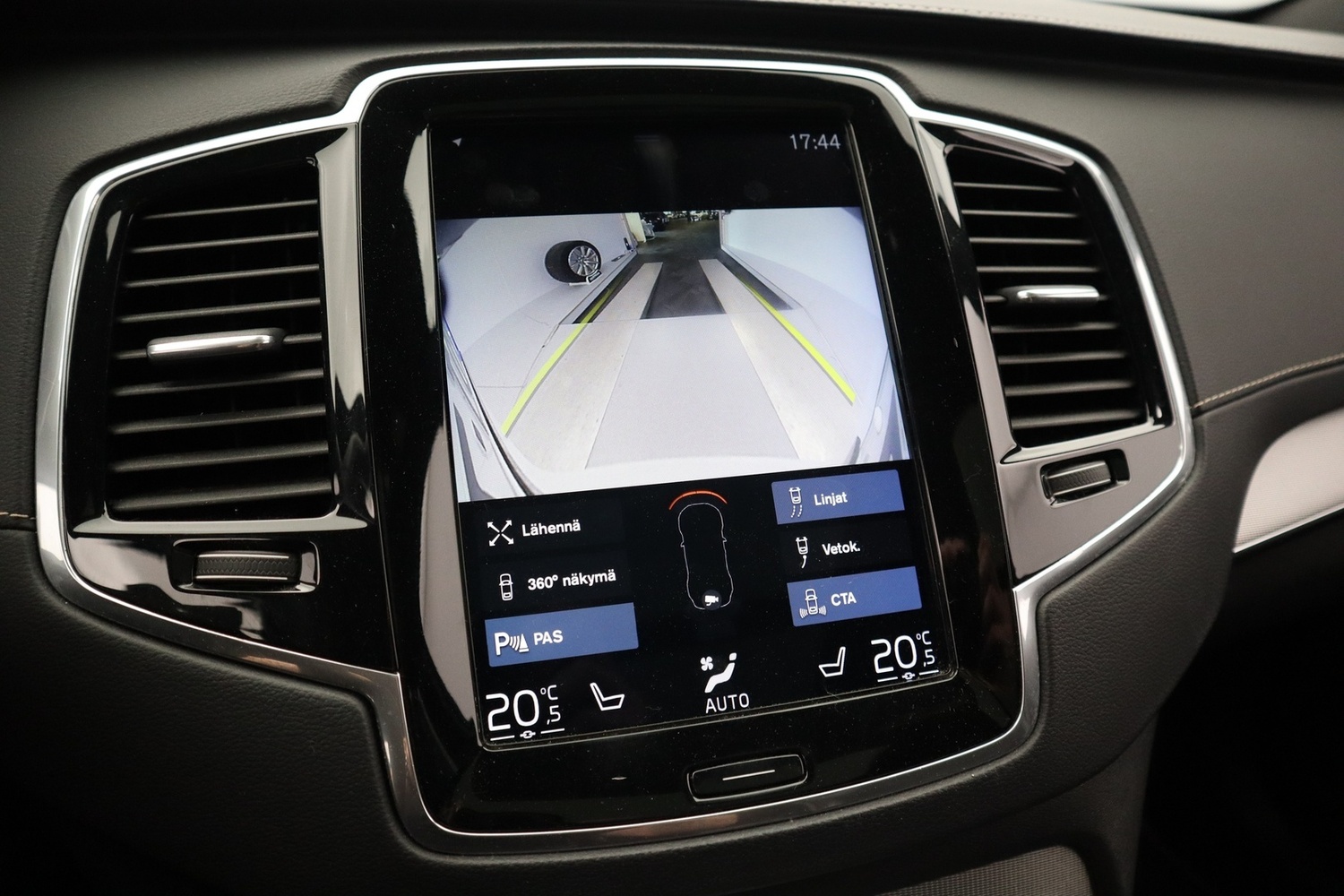 Volvo XC90 vaihtoauto