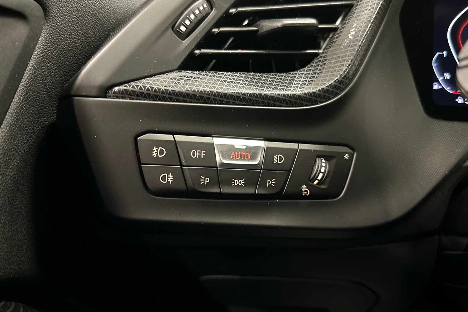 BMW 218 vaihtoauto