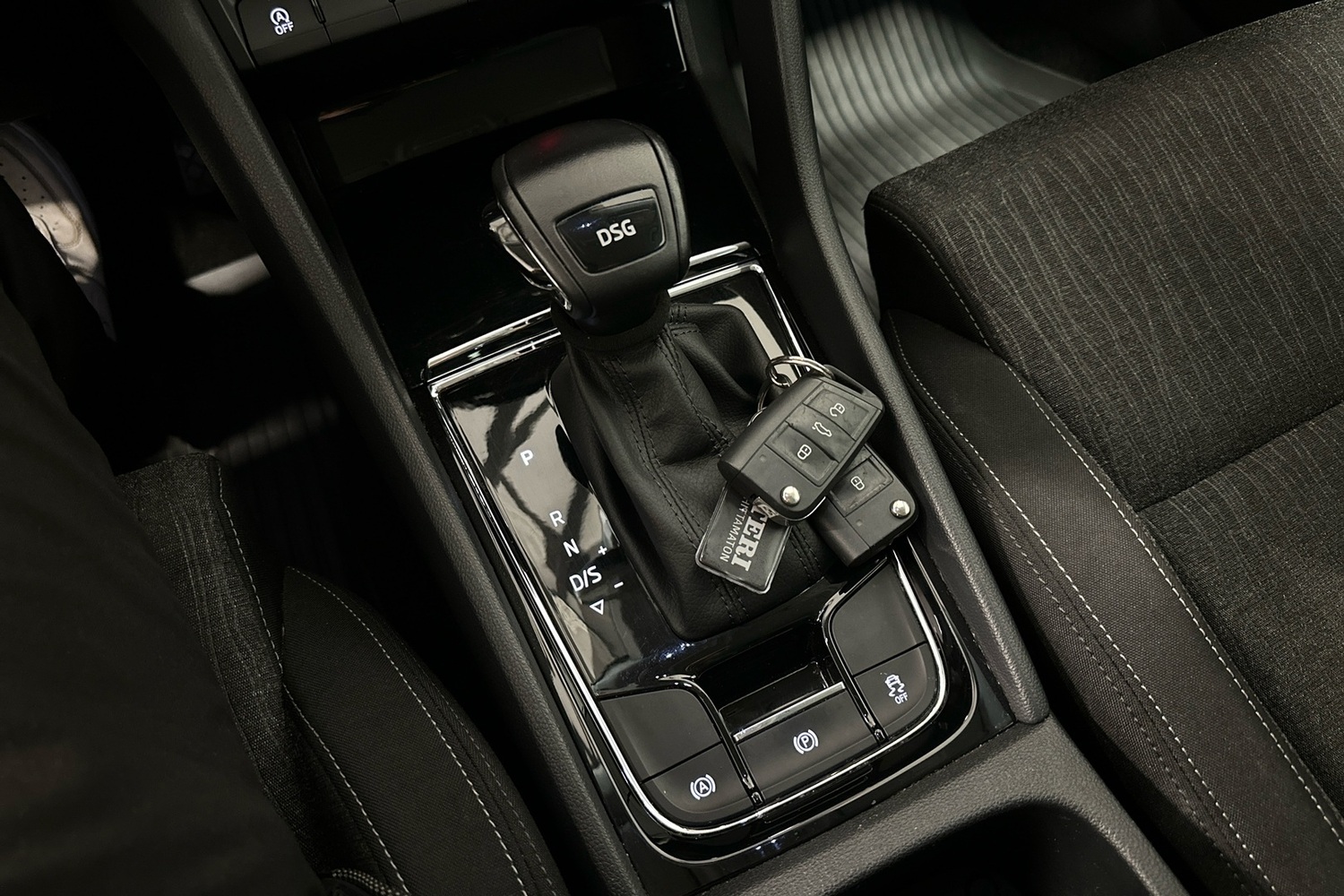 Skoda Karoq vaihtoauto