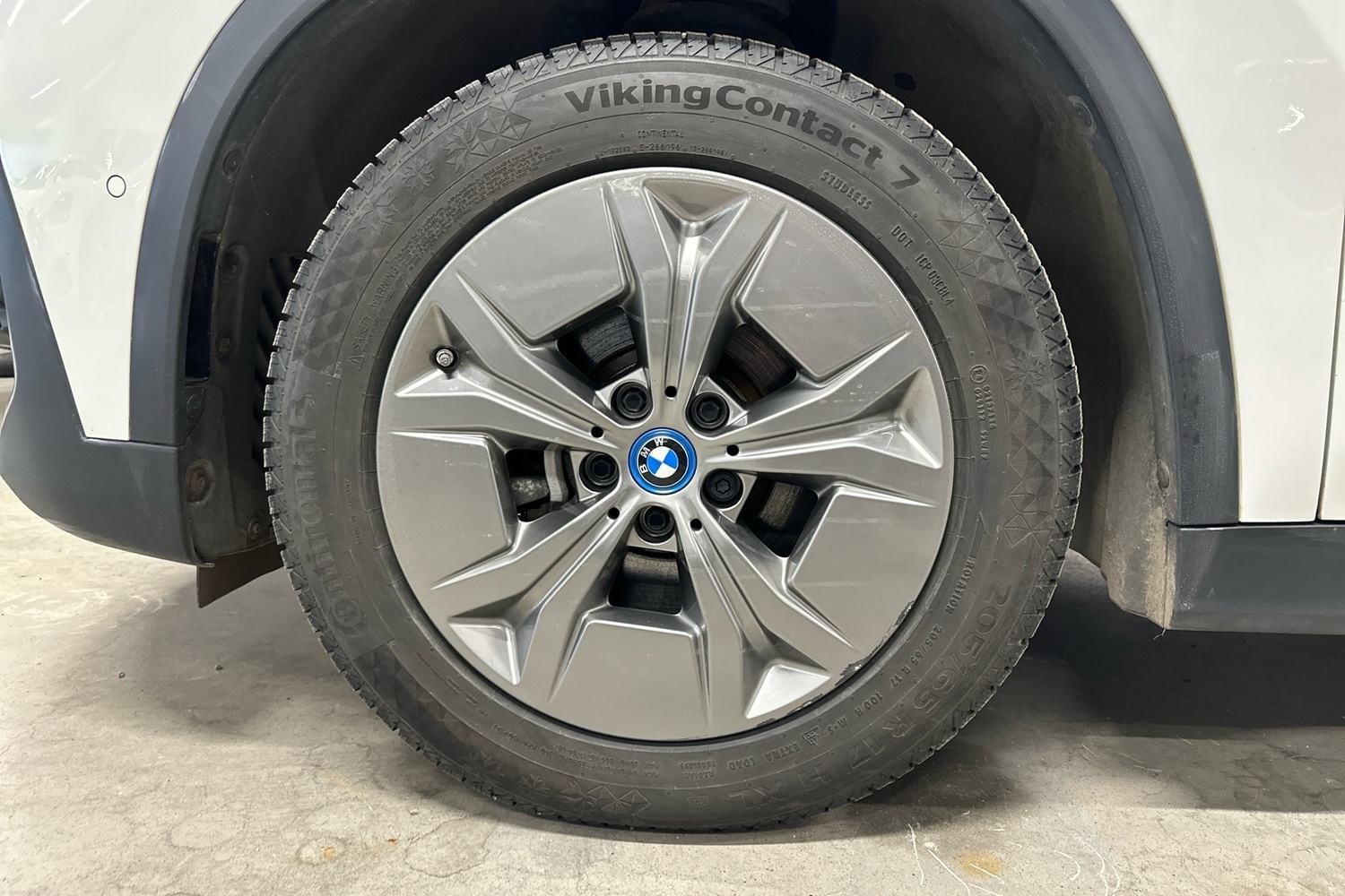 BMW iX1 vaihtoauto