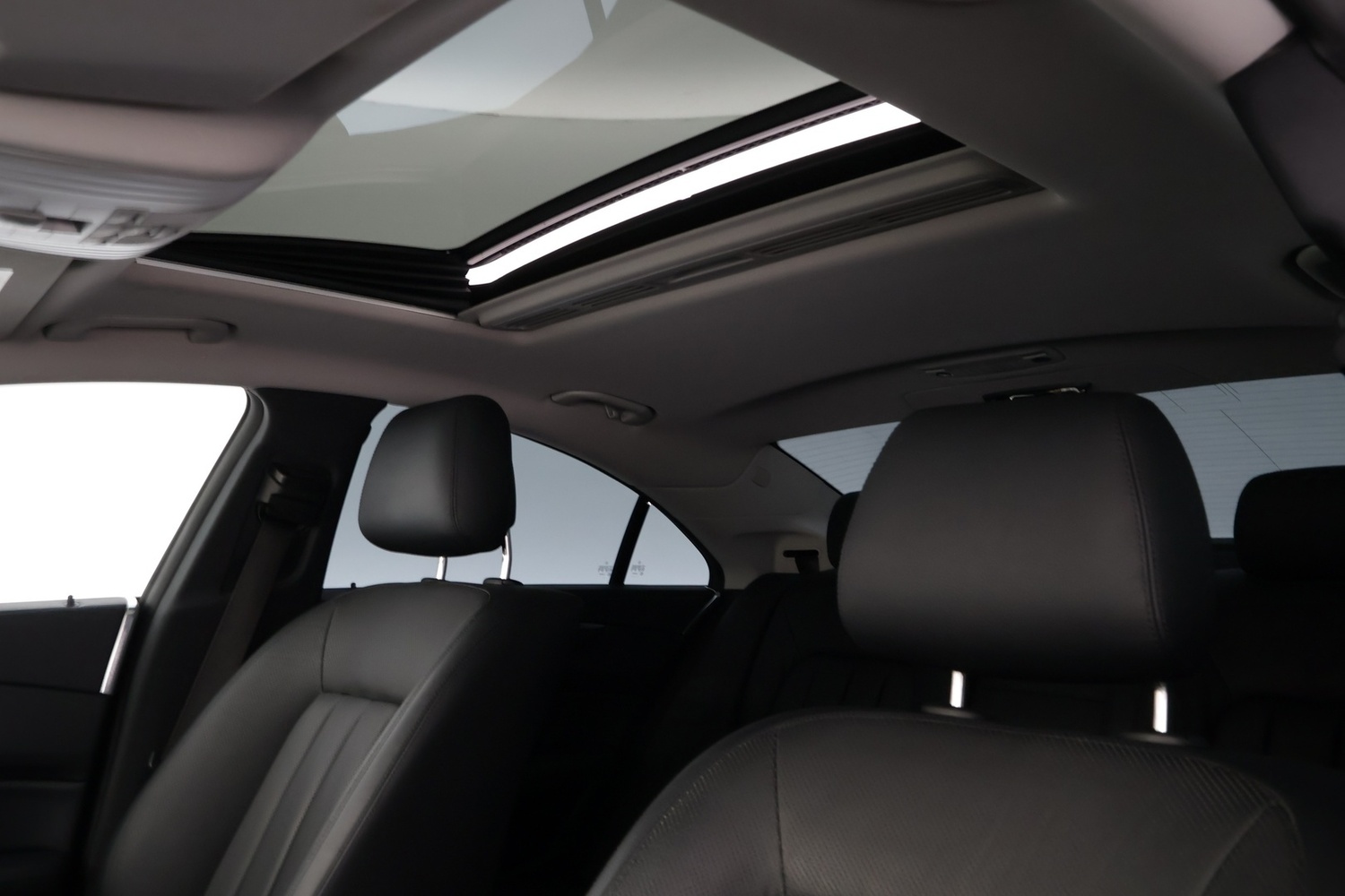 Mercedes-Benz CLS vaihtoauto