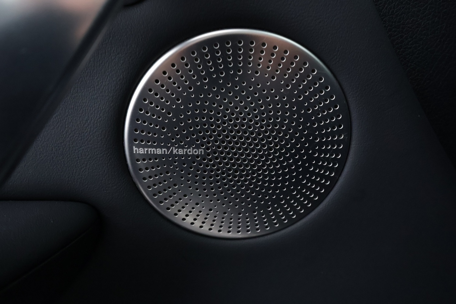 Kia Stinger vaihtoauto