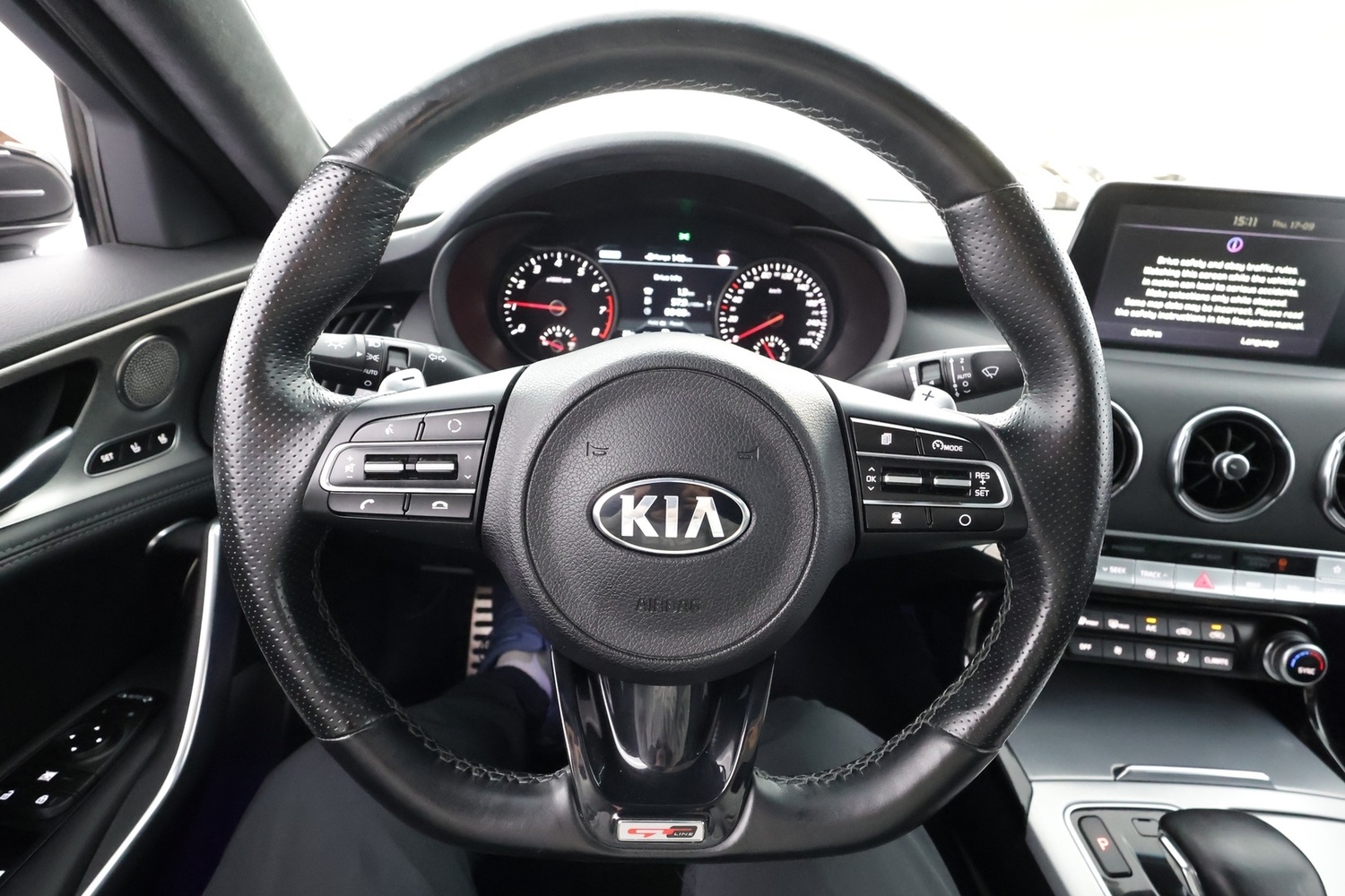 Kia Stinger vaihtoauto